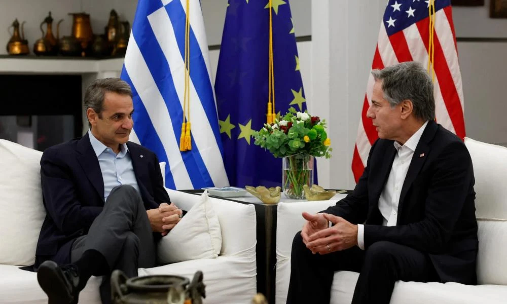 Προβληματισμός στην Τουρκία με την παρουσία του Μπλίνκεν στην Κρήτη: «Πήγε στο σπίτι του Μητσοτάκη - Αυτό δείχνει οικειότητα»